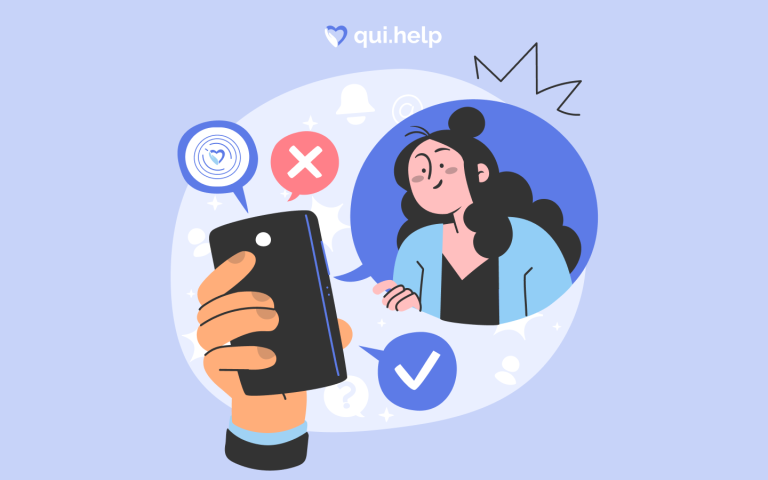 Ілюстрація від qui.help на світло-фіолетовому фоні. У центрі — рука тримає смартфон із чат-повідомленнями. На екрані та навколо нього розміщені символи комунікації: синя бульбашка з логотипом серця qui.help, червоний значок із хрестиком, синій значок із галочкою та інші елементи інтерфейсу. Праворуч у великій синій бульбашці зображена усміхнена жінка з темним волоссям, яка бере участь у розмові. Ілюстрація символізує онлайн-спілкування, обговорення та модерацію контенту на форумі.